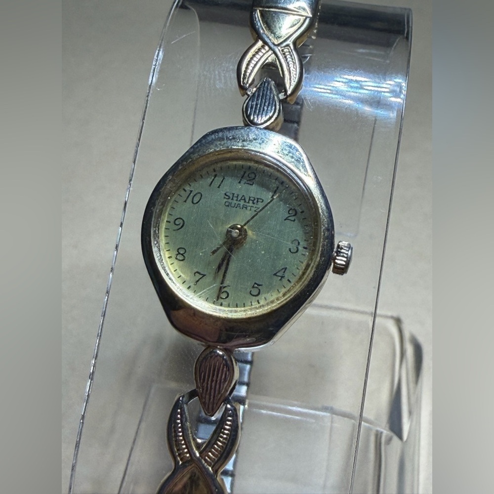 Vintage Sharp Gold Women's Watch - Picture 2 of 7